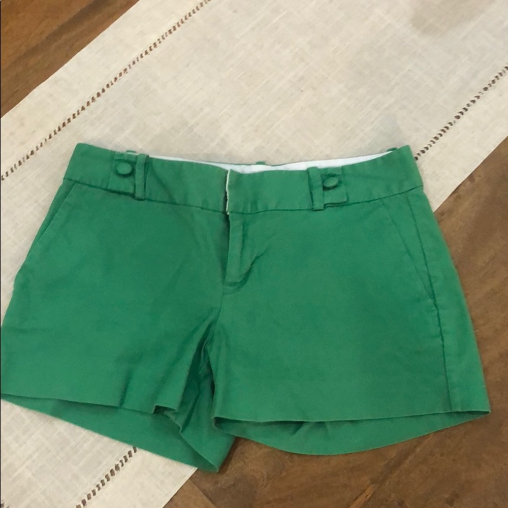 BR Ryan fit shorts, size 4, VGUC